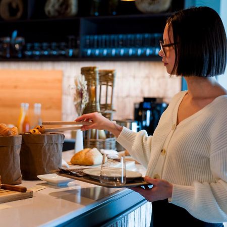 Cit'Hotel Le Relais Du Boisniard Chambretaud Eksteriør bilde