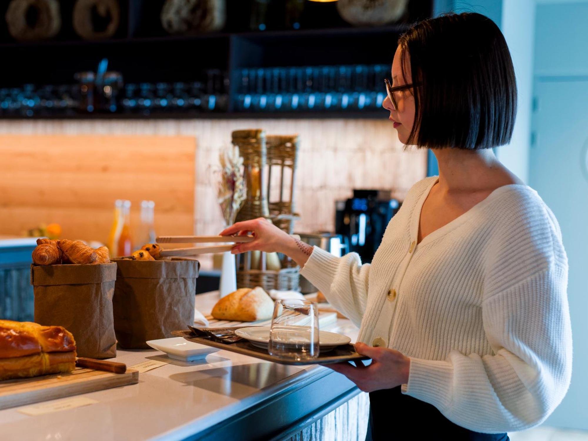 Cit'Hotel Le Relais Du Boisniard Chambretaud Eksteriør bilde