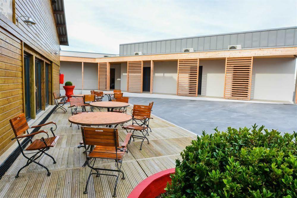 Cit'Hotel Le Relais Du Boisniard Chambretaud Eksteriør bilde